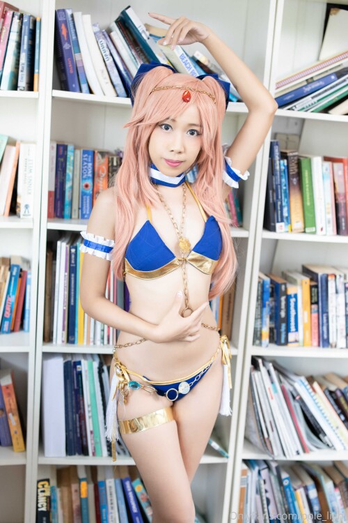 2666x4000 15902d467f24f546dbbe79180d8ea82a