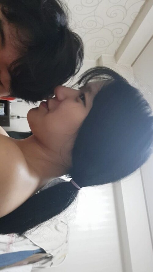 chn26010605.mp4 000001483 576x1024