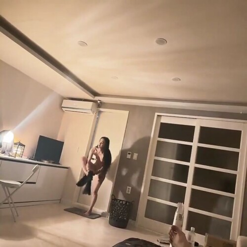 오피녀 입장영상 모음2.mp4 000002690