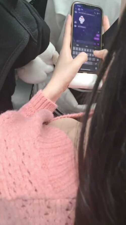 지하철 슴골2.mov 000056431 576x1024