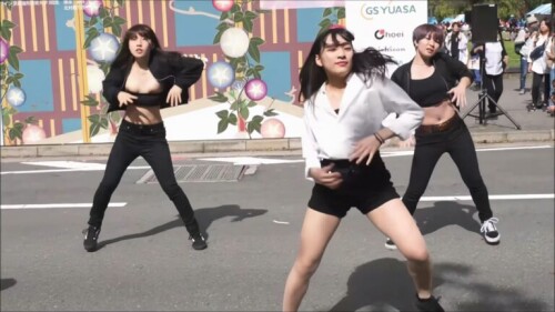 女子大ダンス 0027 댄스중 브라내려가서 가슴노출 일본 중국 유두노출.mp4 000024959 768x432