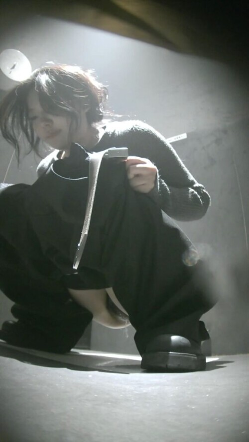 IMG 4907.mp4 000030233 576x1024