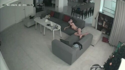 IP 회사 휴게실에서 열정적인 성관계를 갖는 커플.mp4 002803040 768x432