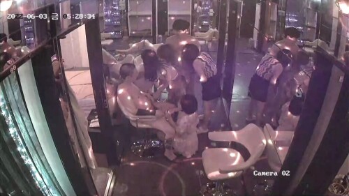 韩国江南道按摩店监.mp4 001614480 1024x576