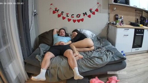 해외에 있는 통통한 한국 소녀.mp4 000006433 1024x576