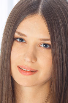 metart-analisa-AA9B31CBC6D2B384ED06C6BA7642DE74.avif