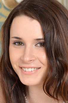 metart-angel-spice-872B1BBA56097C14F57B166661017023.avif