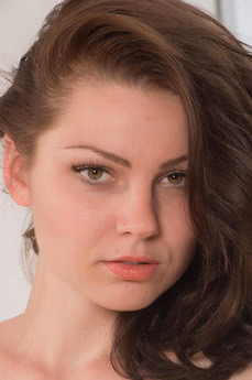 metart-blanca-a-D7E0491F2253A1E44D36141C97120AC7.avif