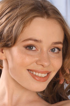 metart-britney-6848F898411AC6E475EEBEB19522CCE9.avif
