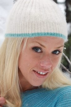 metart-courtney-a-9C0EC1EAC295DDA16A2F77EF7147C3E6.avif