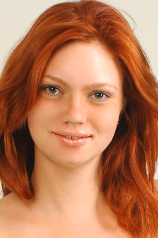 metart-darina-c-FE23AE569F0C6D3DC7ADCFFEDF01A92A.avif