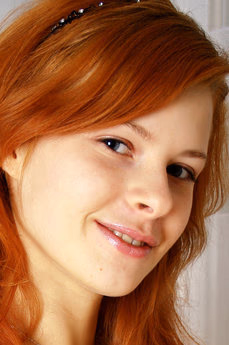 metart-dasha-j-6AC08B29EAED0AD068BD5F64D58208DE.avif