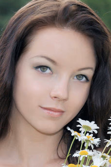 metart-diana-h-D1B5B2AEECF91DD4A9C4FE124771567F.avif