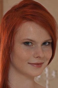 metart-doreen-6DE1825E34D6BDE4E5FA415C4F047B47.avif