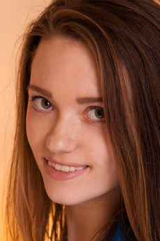 metart-eliav-909C515C372538F4AD1628971BECEB18.avif
