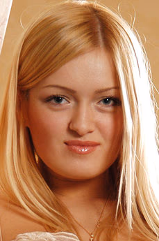 metart-jenya-c-32AD8AAAE03A9A73CA66AD4D8BA54826.avif