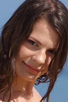 metart-july-b-BABC1C99918C2FAA80FBF29155F1E238.avif