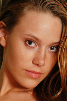 metart-karina-b-D4364000D7C29AC3D8B7FFE102BFC7B0.jpg