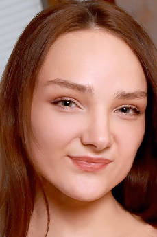 metart-karolina-A25E2324FAD3D16465622D2FEB5C1E87.avif