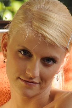 metart-kasia-b-ED7A4DDBDEF250D45886E930A4B62669.avif