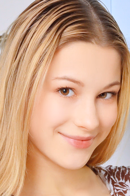 metart-katarina-meis-4ADDA8D40911CB14B5E9B290EEDD8137.avif