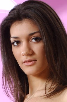metart-ketrin-c-E7D0F9872E85C3182B1E9B79E92CB0CB.avif
