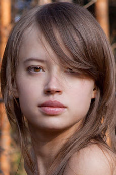 metart-kitana-a-224B7D03138B947469829FB851B596AE.avif