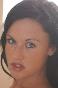 metart-laura-b-6BC70C9B188B28EB88520A36425DAD73.avif