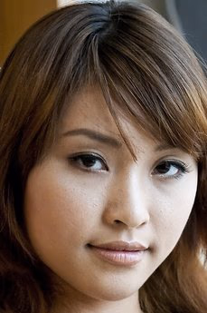 metart-lavinia-chan-44D4F603A3F26670033964C6227DF300.avif