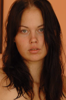 metart-lenka-b-B80D469B4F01AB65446031667220D7AB.avif