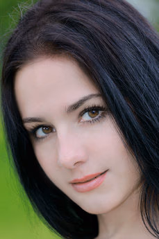 metart-leona-e-1AE95DD2194D6B34110BFD4A5F6856FD.avif
