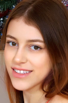 metart-lety-star-C4D5A0F2C49A7A24FD8271E92A319F06.avif