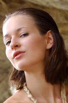 metart-lily-b-8A301FECA447408E398E3D26706A6505.avif