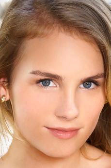 metart-natalie-knight-AEE2AFE91481CF947D658B2C6166171E.avif