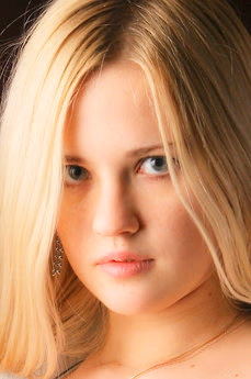 metart-nataly-a-CB84633BCA8BA294C51519F0CAE44655.avif