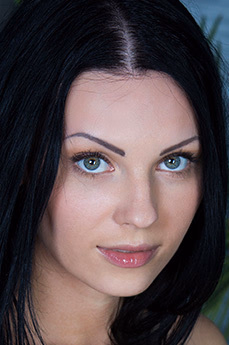 metart-rafaella-49224C6DD3B02224B51DECA0BE1A8AE8.avif