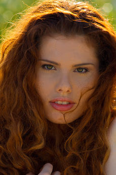 metart-sara-d-2A535290CF75D6D425BC3F8890080D8F.avif
