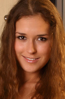 metart-sasha-b-829381537DBDCF13966FF0417D57086F.avif