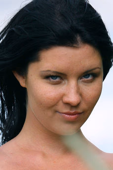 metart-sibyl-a-066DF4BAFD48699395AF9E252D577A8A.avif