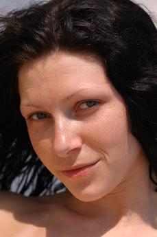 metart-snedzana-a-97DB84CF472CCEBA33426F7C224877DF.avif