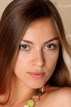 metart-sofy-b-7E92AC1E73D8C3F123270D73BB98EA6F.avif