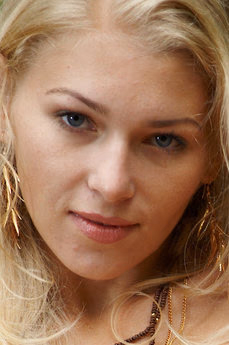 metart-veta-a-50DCE6BF42472F00B693B716E98C536F.avif
