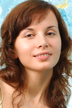 metart-vika-i-945DA3CE501347F1222D119164EEF142.avif