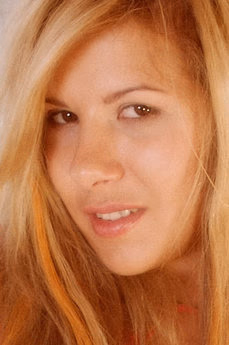 metart-yana-m-948D3B7332F6498E7B48A4FC91A11D3C.avif