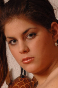 metart-zuzana-a-189E059D142D8F0E65F43779E2D63A61.avif