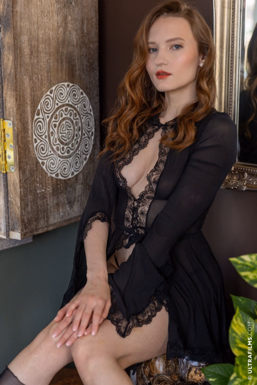 ultrafilms-meet-olivia-westsun-d7a72686-007.avif