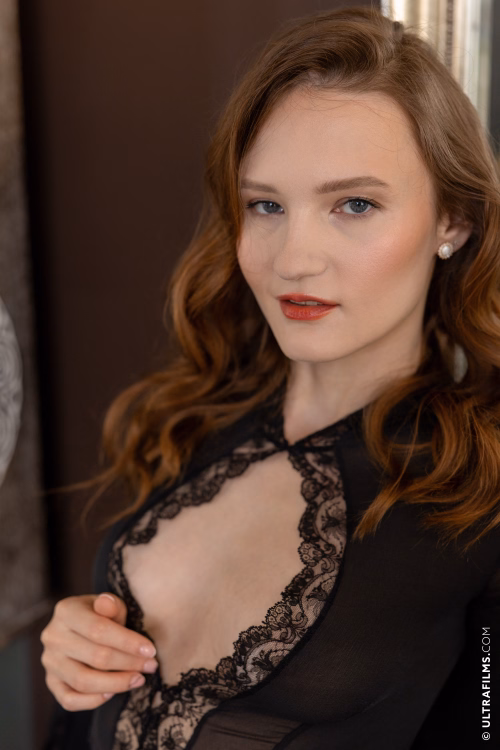 ultrafilms-meet-olivia-westsun-d7a72686-010.avif
