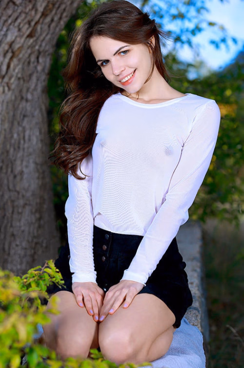 metart-content-gallery-000-ff44c6e3.avif