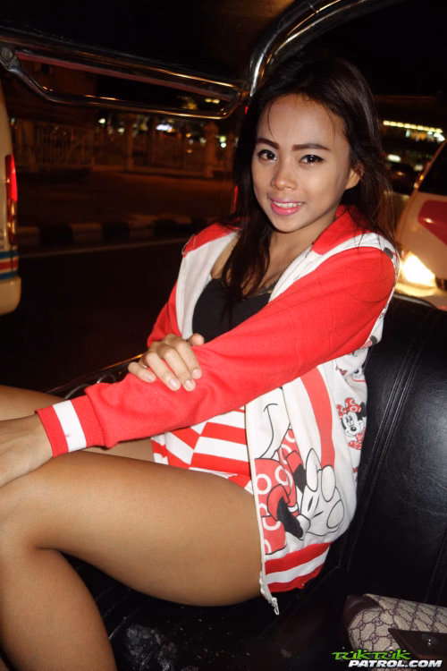 tuktukpatrol-image-post_gallery121502-eb2617f4.avif